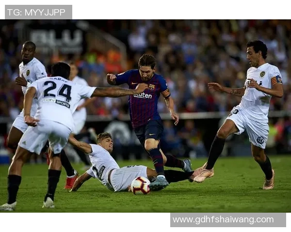 巴萨主场迎战塞维利亚期待精彩对决与胜利时刻