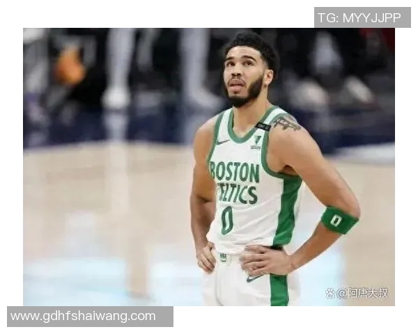 火箭与勇士激战正酣01月04日NBA常规赛精彩回顾与分析